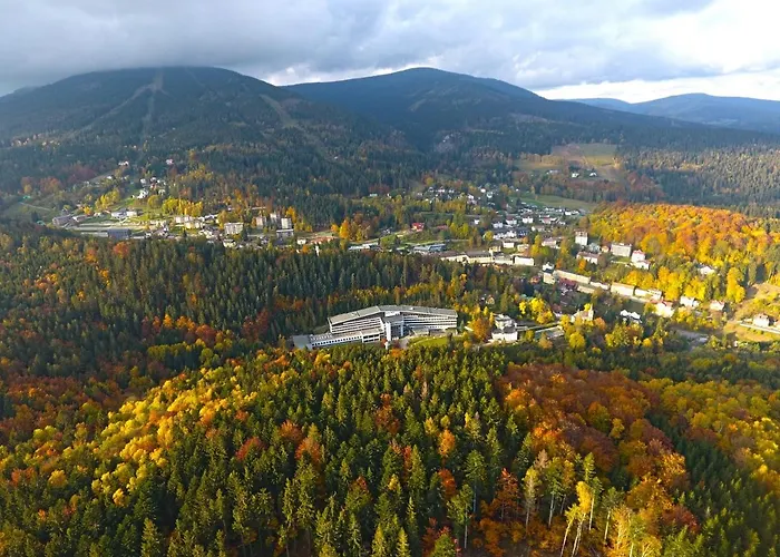 Astoria With Private Skibus Hotel Janské Lázně